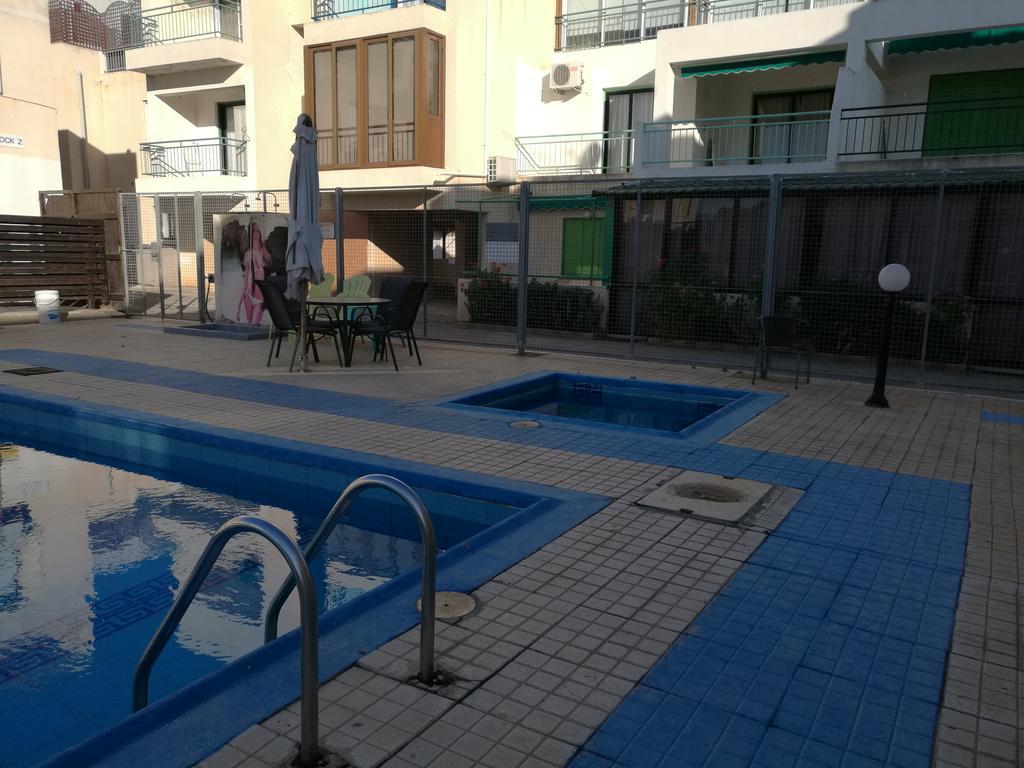 Siamese Villa Paralimni Exterior foto